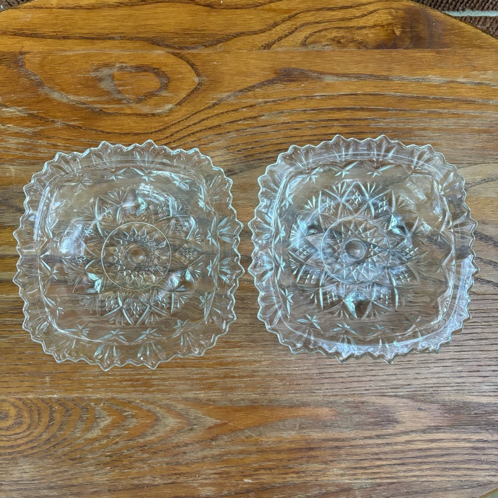 Vintage Pasari Clear Crystal Glass Footed Trinket Dishes Ashtray Indonesia 5.25”